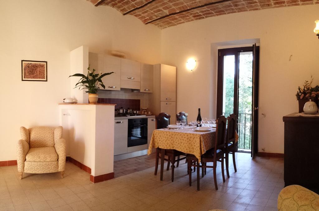 شقة Agriturismo Casal Taccone تاركوينيا الغرفة الصورة